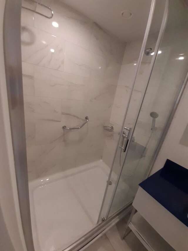 Отель Hotel Room with sea view Батуми-13
