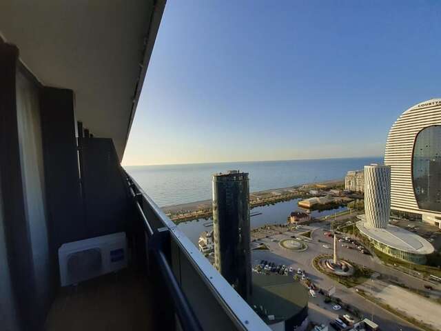 Отель Hotel Room with sea view Батуми-20